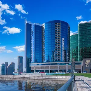 Radisson Blu Hotel, Waterfront Szálloda